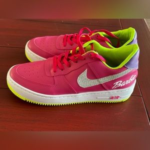 Womens sz 8 Barbie sneakers